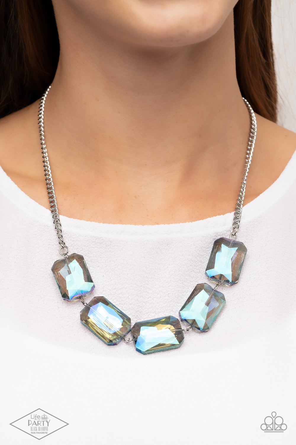 Heard It On The HEIR-Waves - Blue - Paparazzi