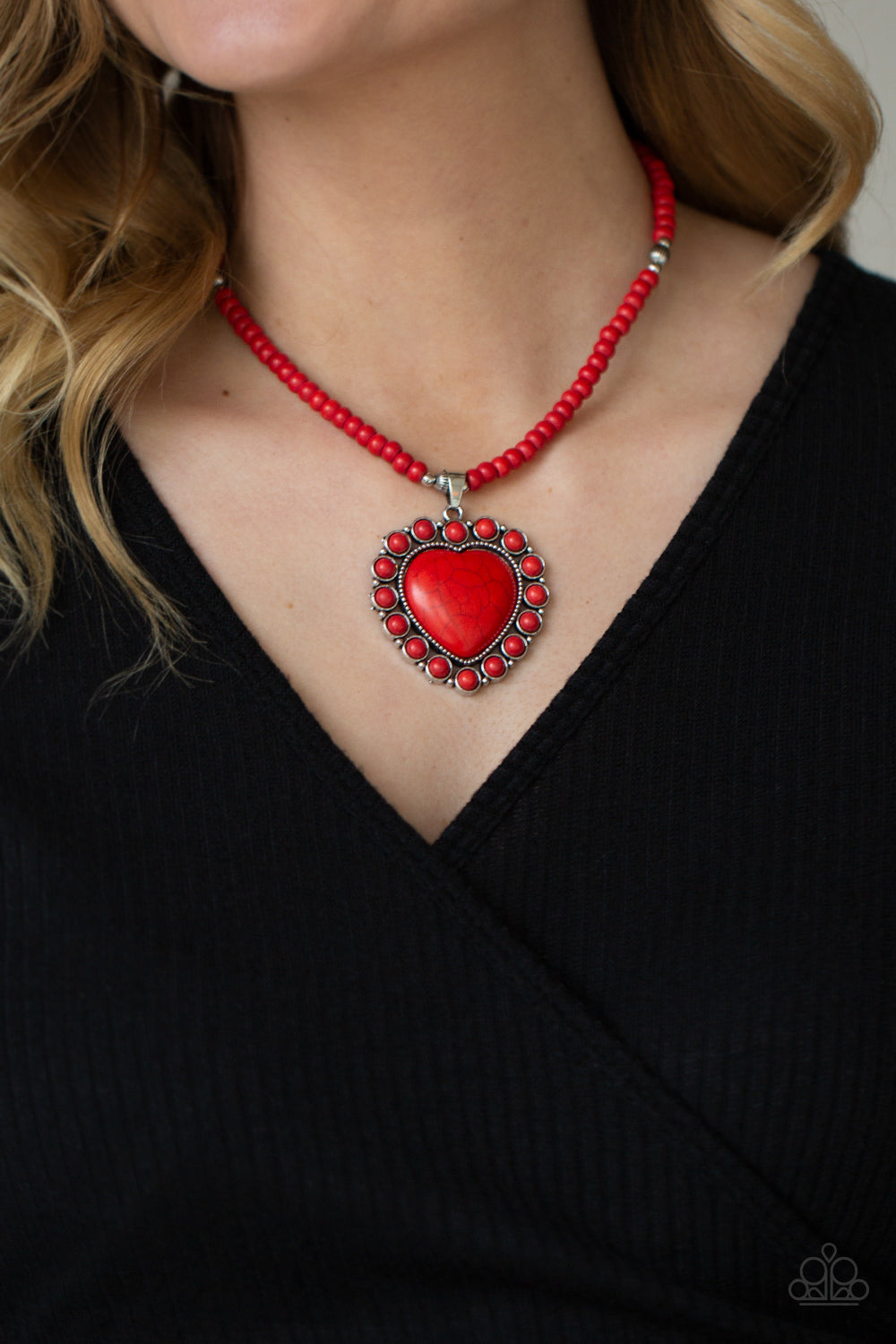 A Heart Of Stone - Red - Paparazzi
