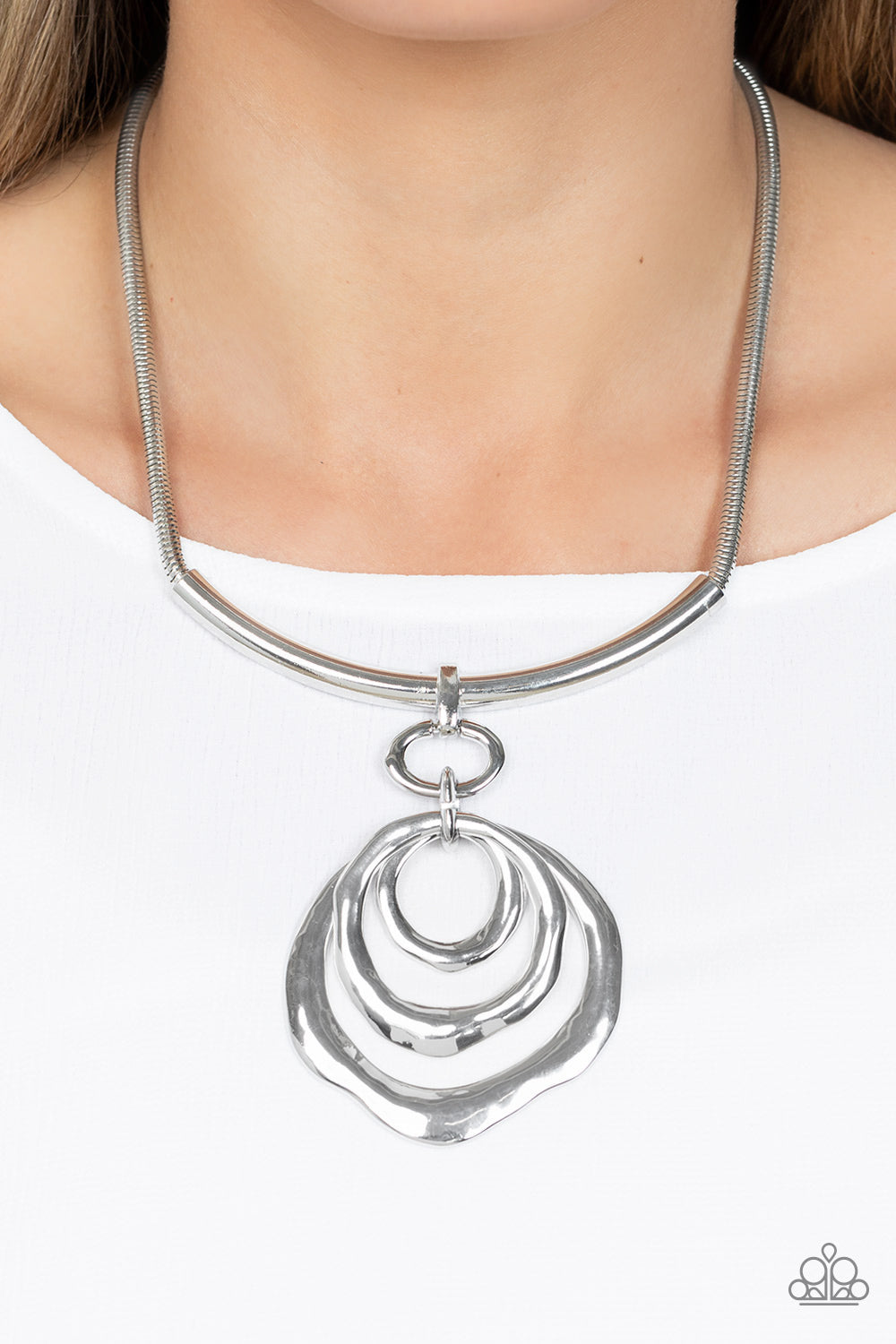 Forged in Fabulous - Silver - Paparazzi