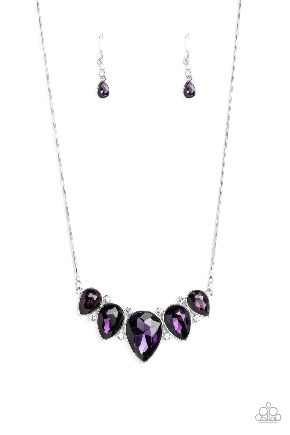 Regally Refined - Purple - Paparazzi