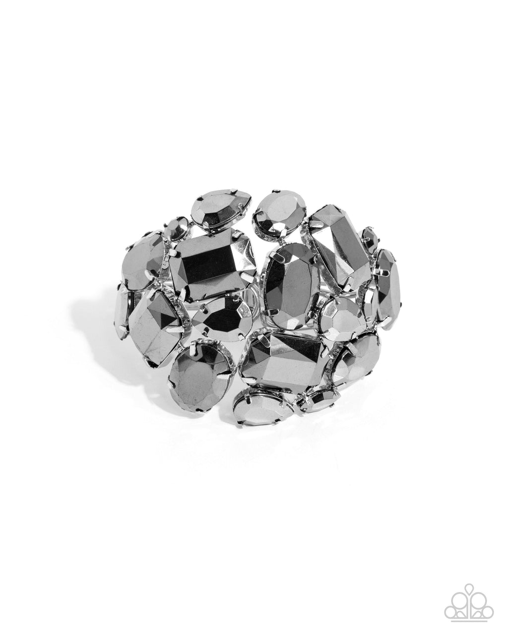 Chic Coronation - Silver - Paparazzi