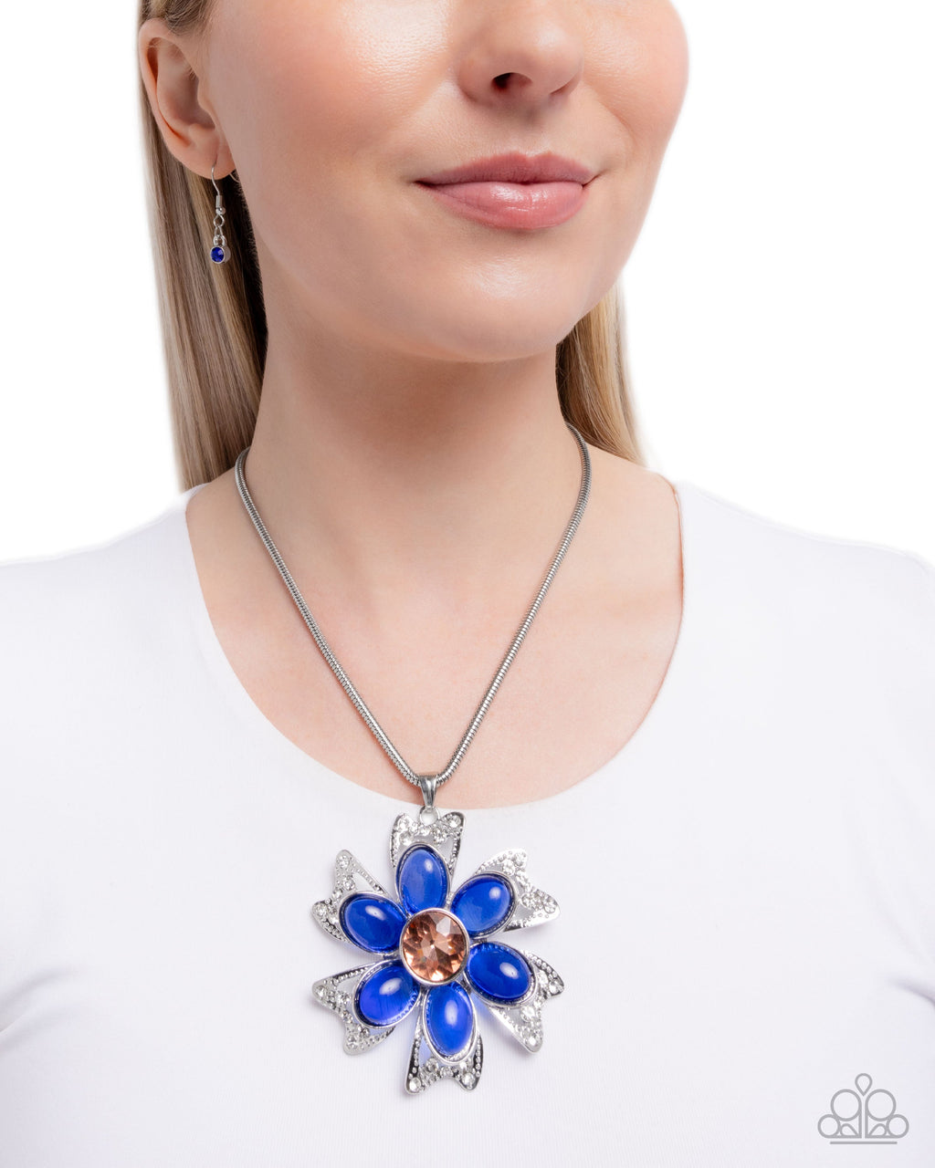 Floral Figurehead - Blue - Paparazzi