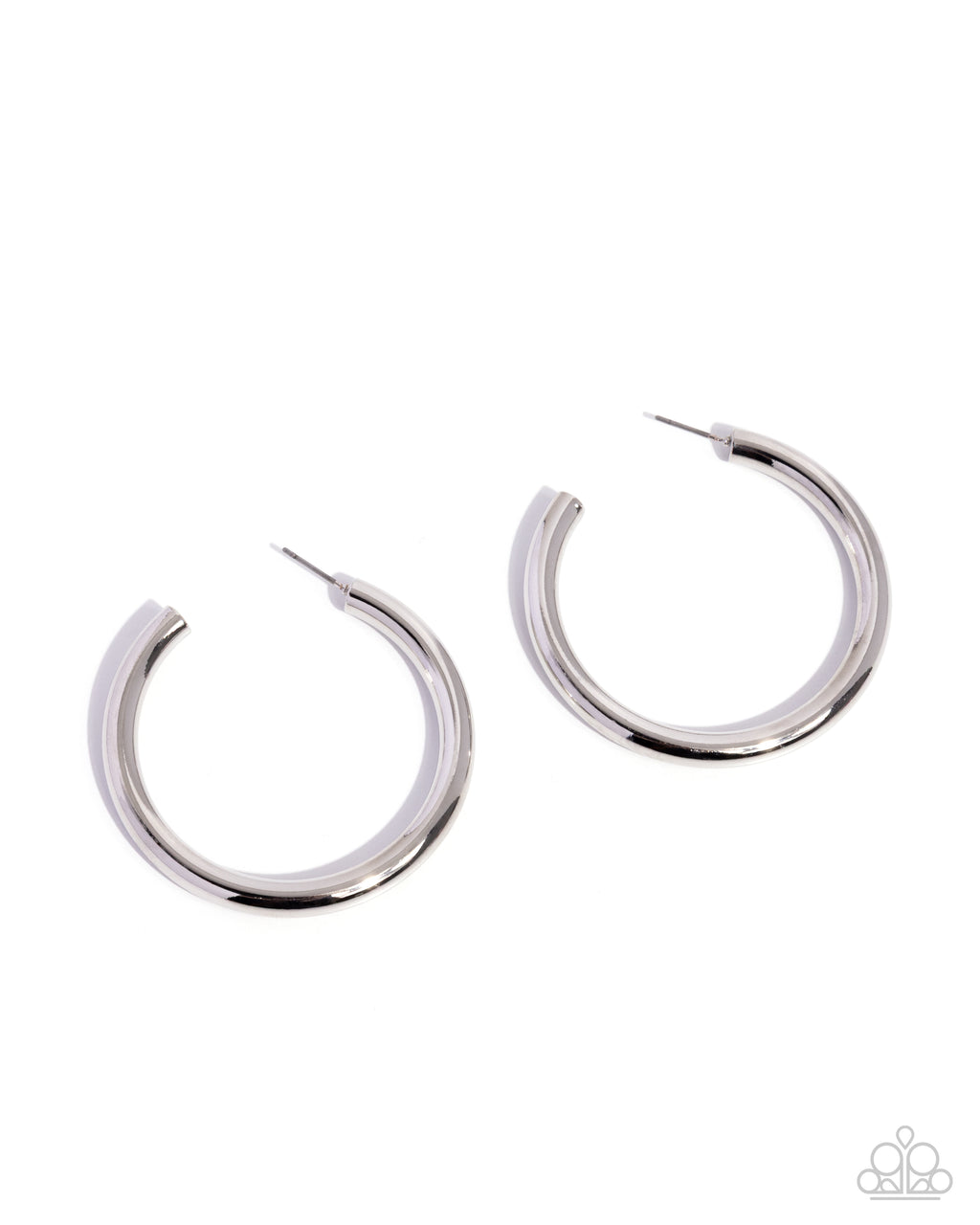 Sinuous Sheen - Silver - Paparazzi