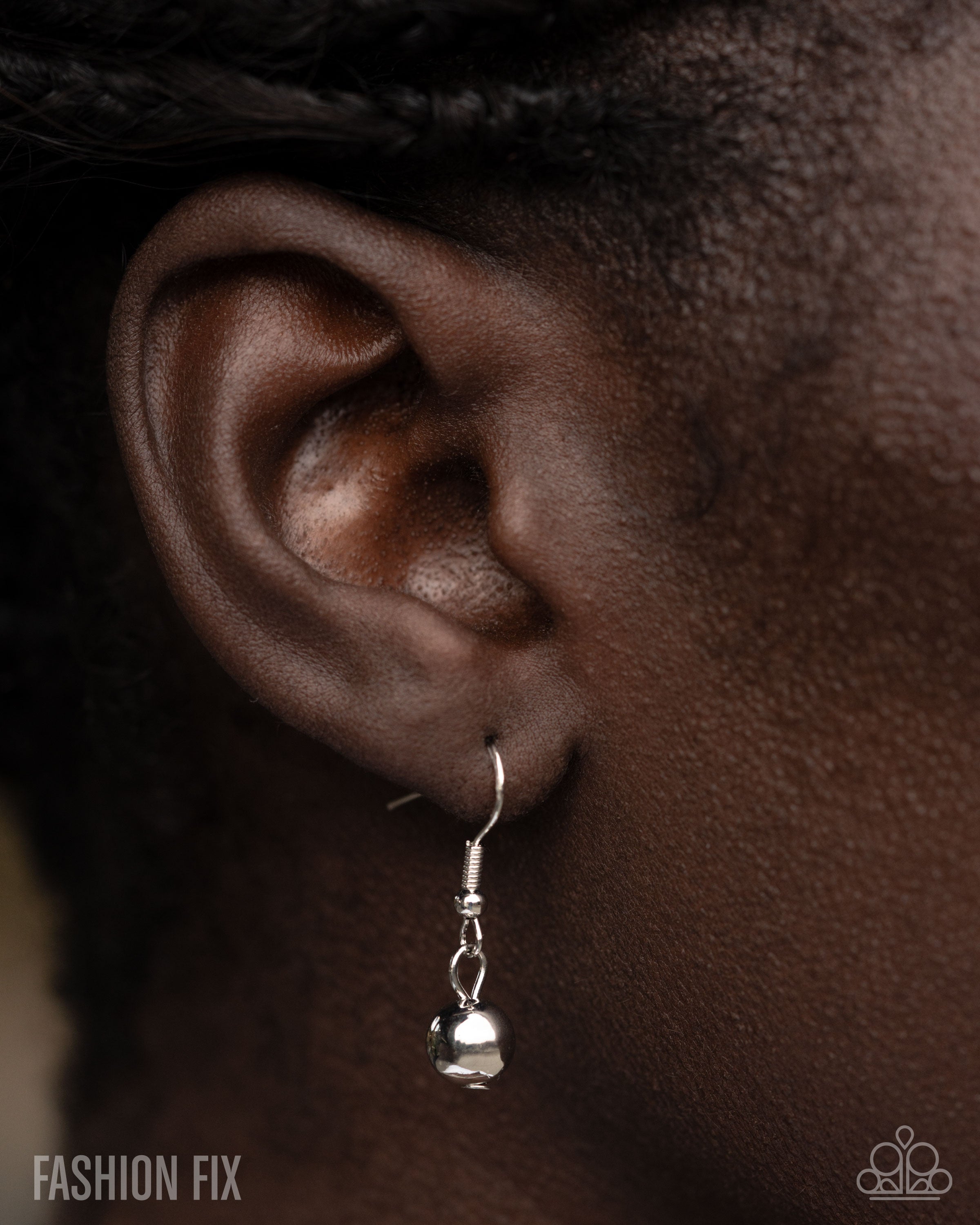 Sleek Study - Silver - Paparazzi