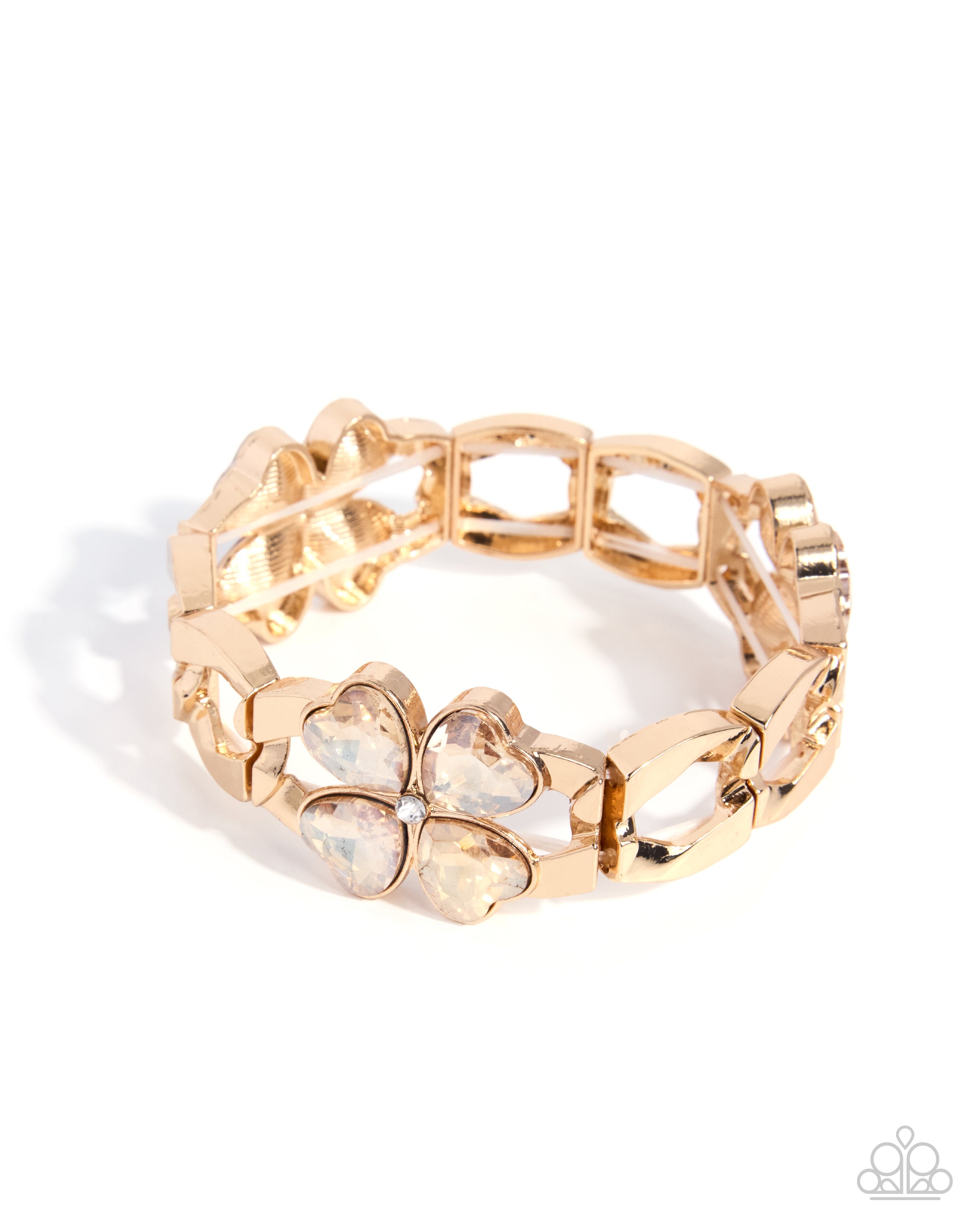 Chic Clover - Gold - Paparazzi
