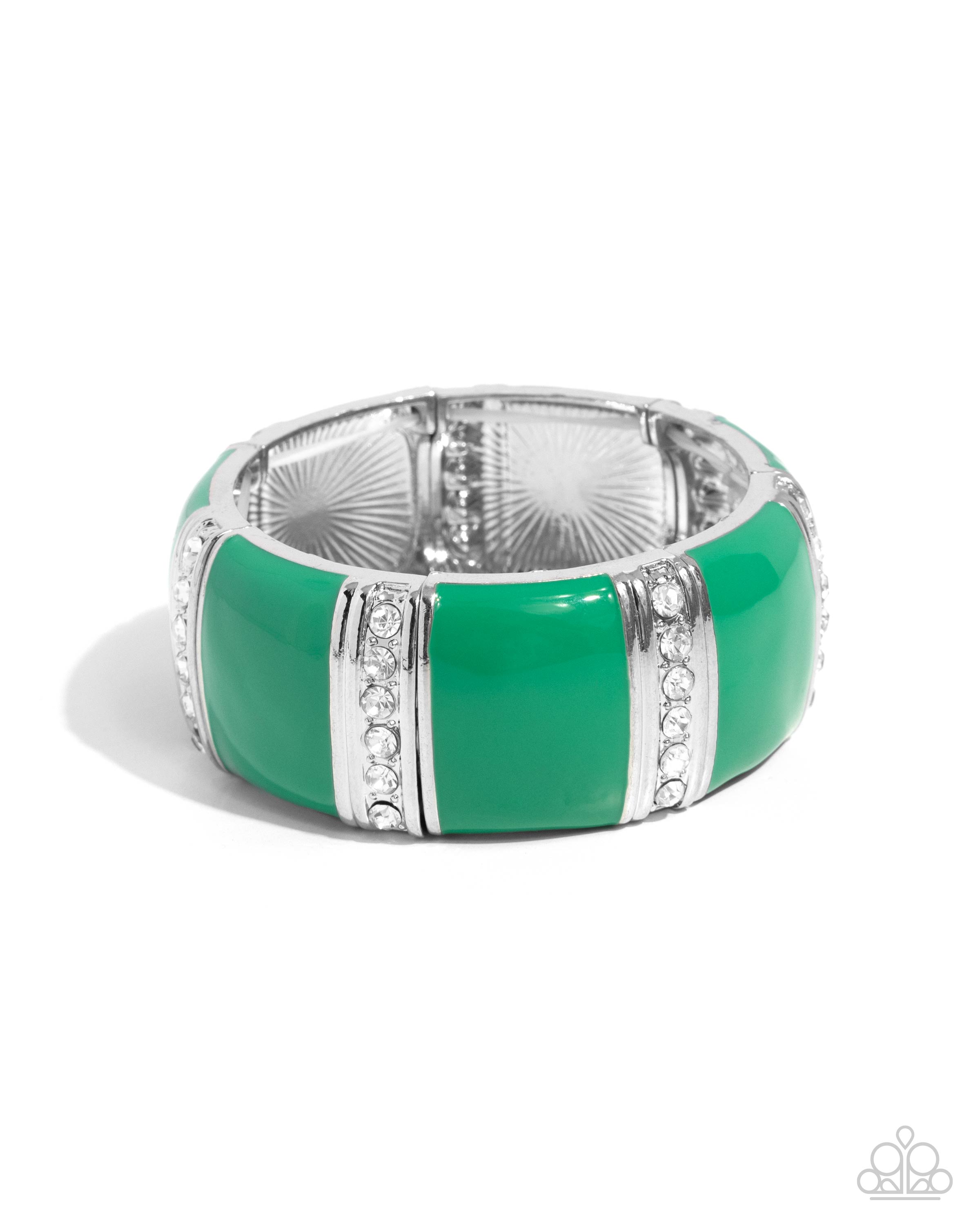 Fashionable Cameo - Green - Paparazzi
