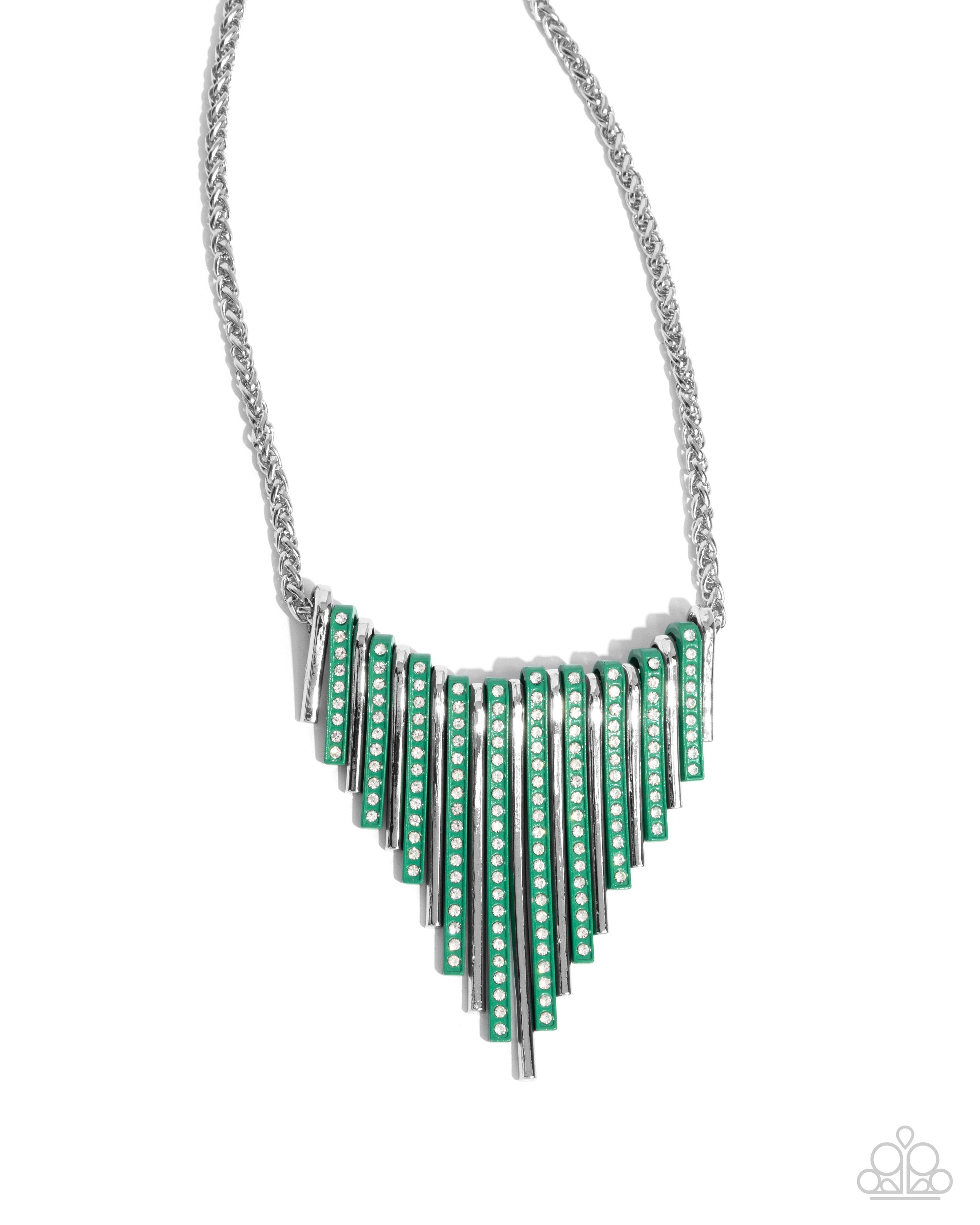 Fashionable Cameo - Green - Paparazzi