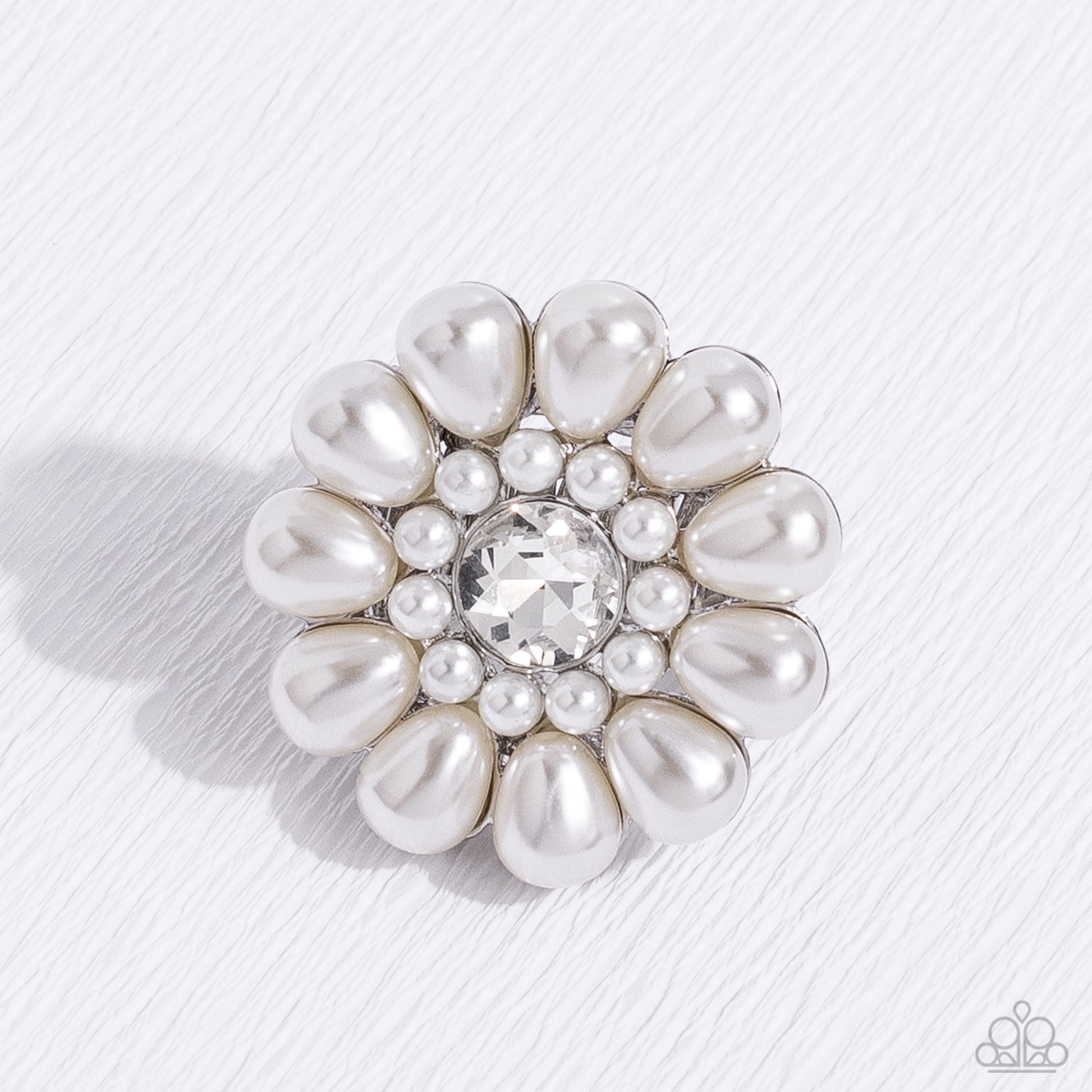 PEARL Talk - White - Paparazzi