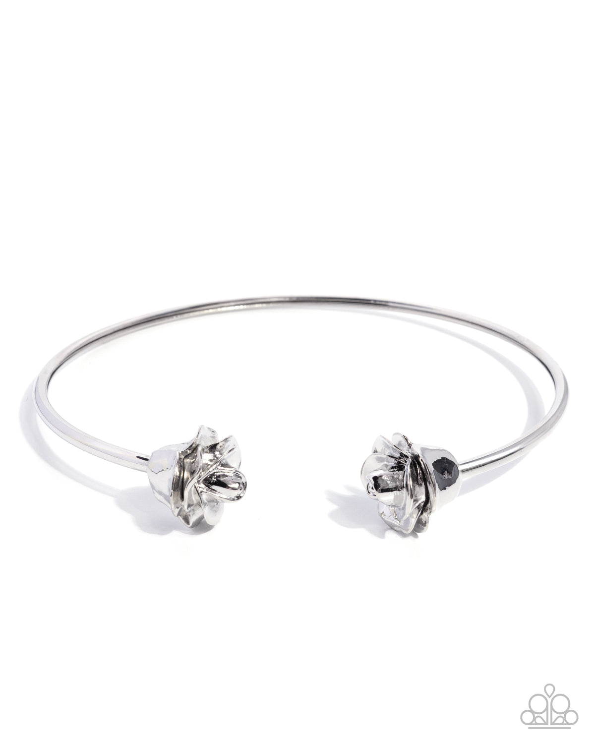 Rosy Radius - Silver - Paparazzi