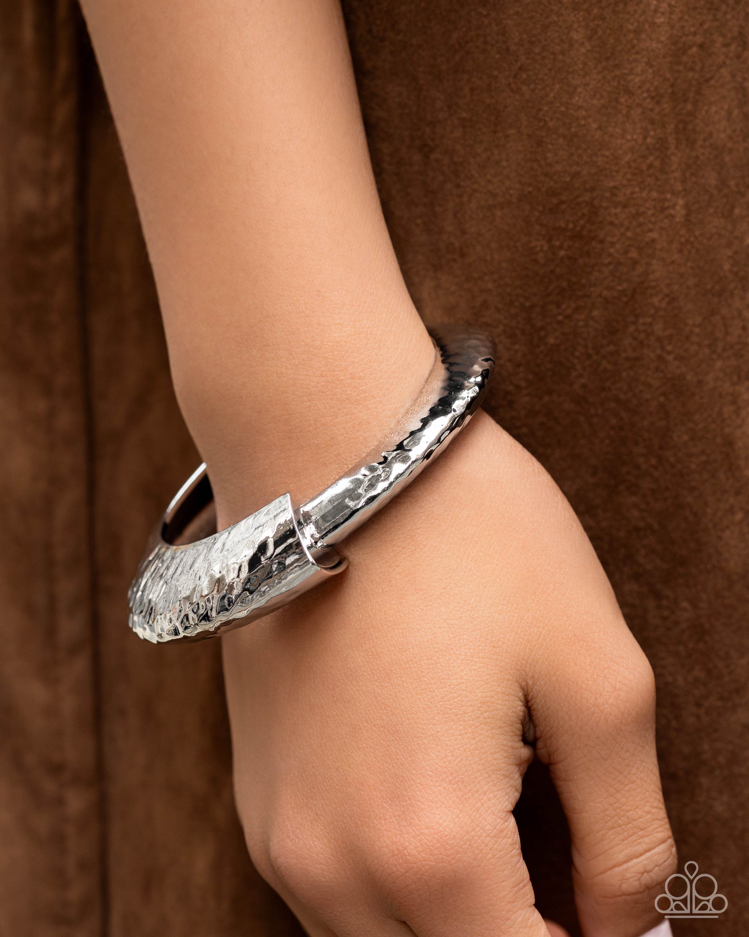 Stately Sass - Silver - Paparazzi